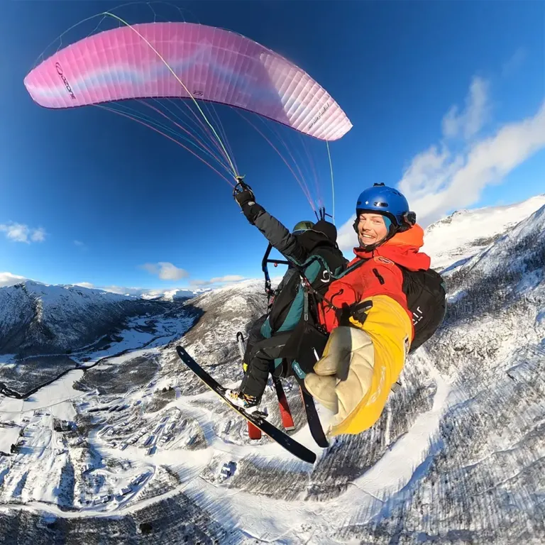 Paraglding aktiviteter i Hemsedal og på Fýri